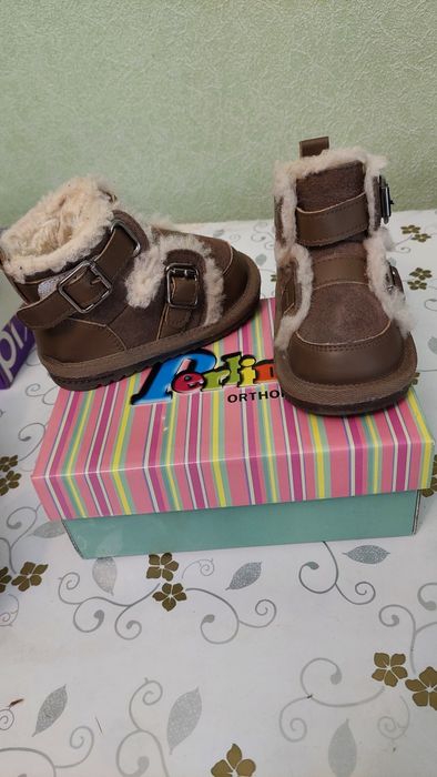 Сапожки 24 разм., до 3х лет.,Дл. подошвы-16см. теплые,.Состоян.отлично