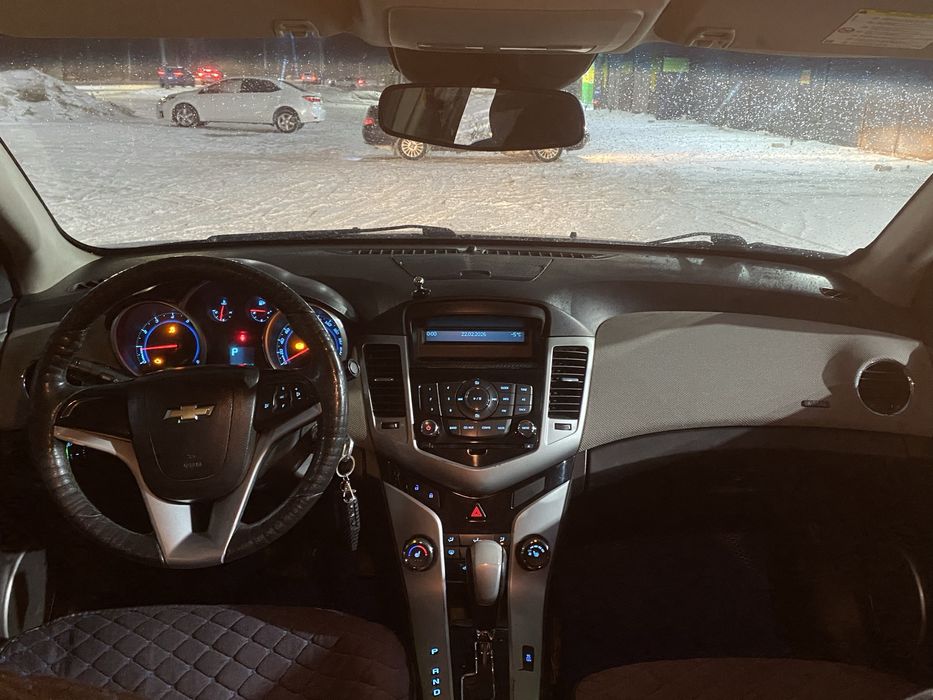 Продам Chevrolet Cruze
