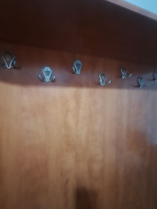 Срочно продам прихожую