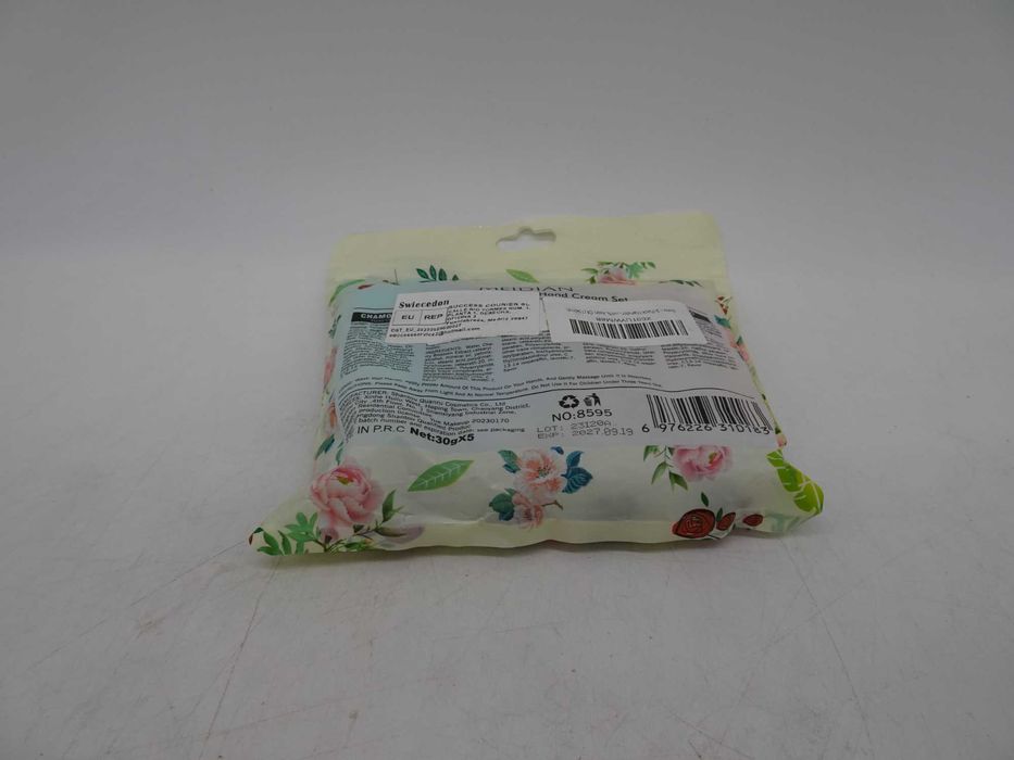 Set cremă de mâini cu aromă de fructe colorate Meidian