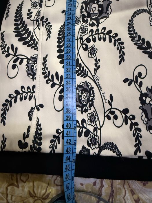 Продается юбка- карандаш Elisabetta Franchi.