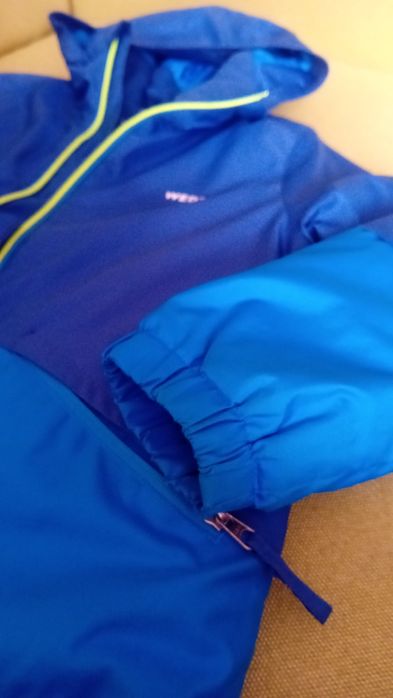 Детско яке, неразличимо от ново.