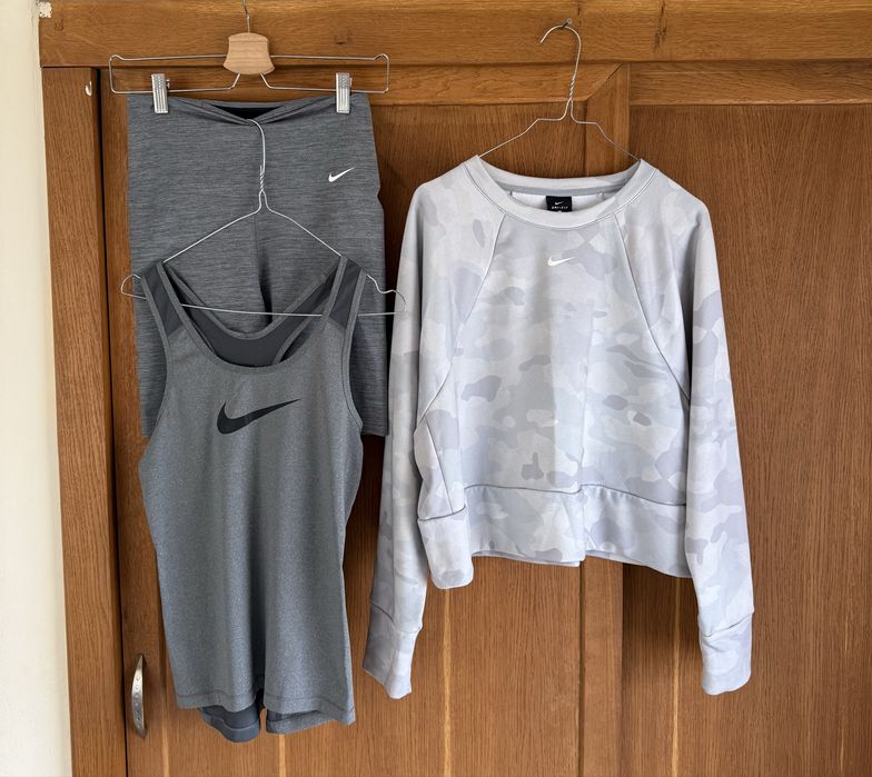 Nike оригинален спортен сет от три части