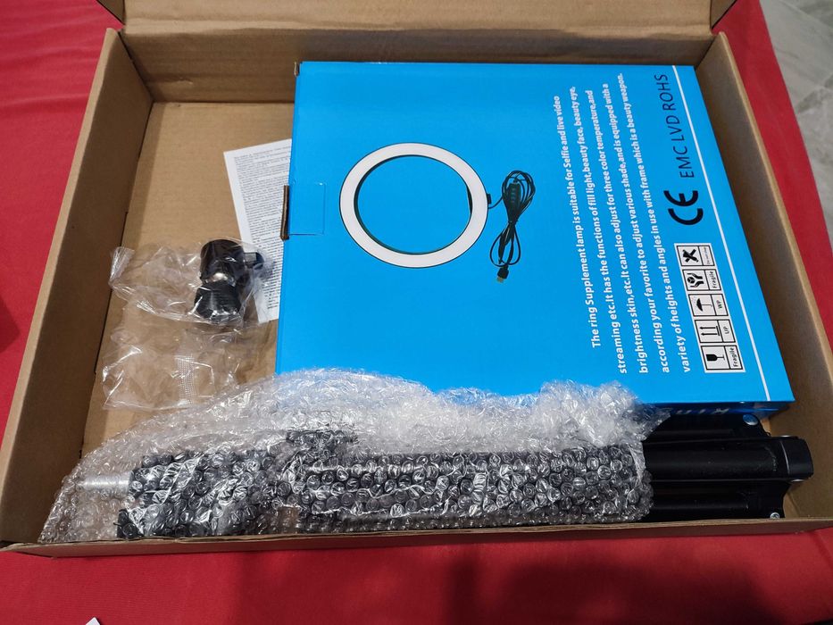 Продавам ЛЕД ринг лампа