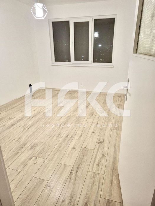 Продава се Тристаен апартамент в София, Красно село - 95 кв.м за 1552 €/кв.м - Снимка #3