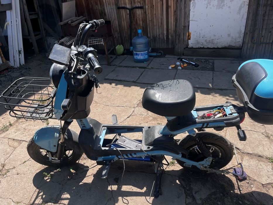 Продам электро скутер