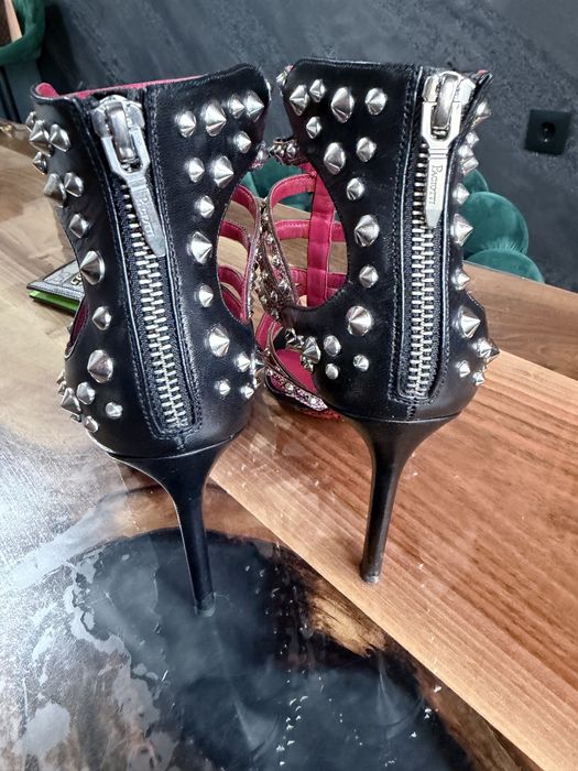 Cesare Paciotti сандали