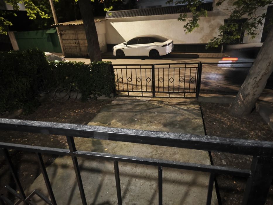 Аренда офис в Ташкенте. Сдаётся в аренду офис в центре города 1-этаж