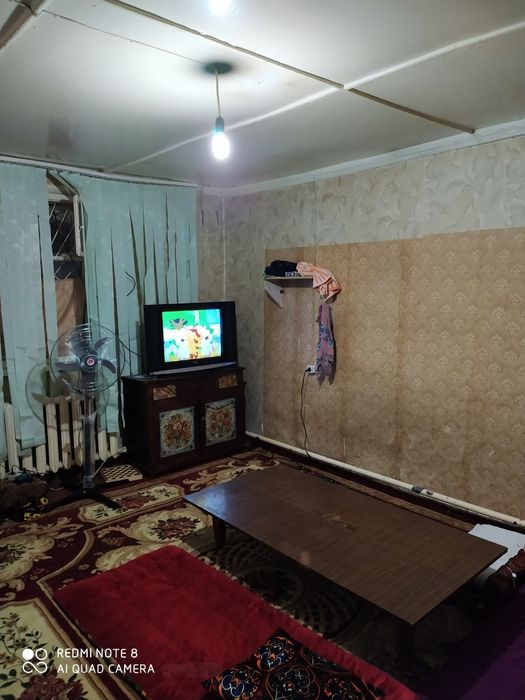 Продам в спутник2 3ком 1этаж 2этажки с огородом двух подезка деревяшка