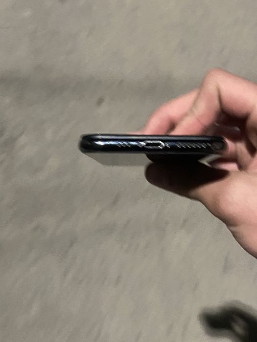 Iphone Xs 256gb sotladi