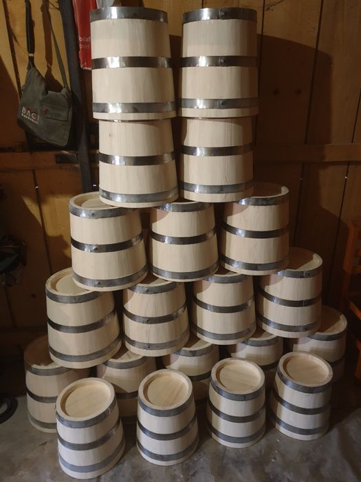 Budaci, putinele branza,bors, muraturi , putinei unt, galeti muls,