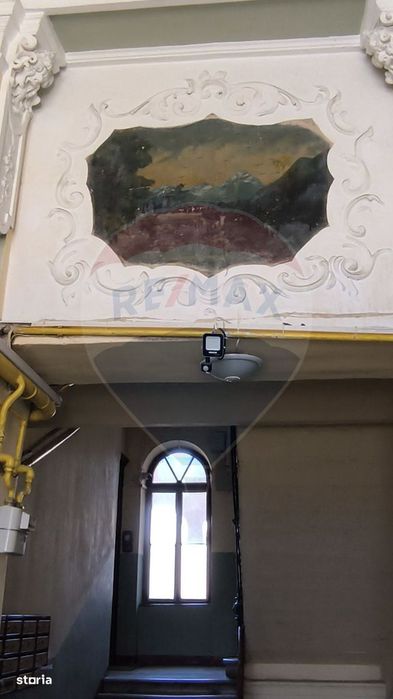 Apartament de vânzare în Palatul Berde, strada Horea