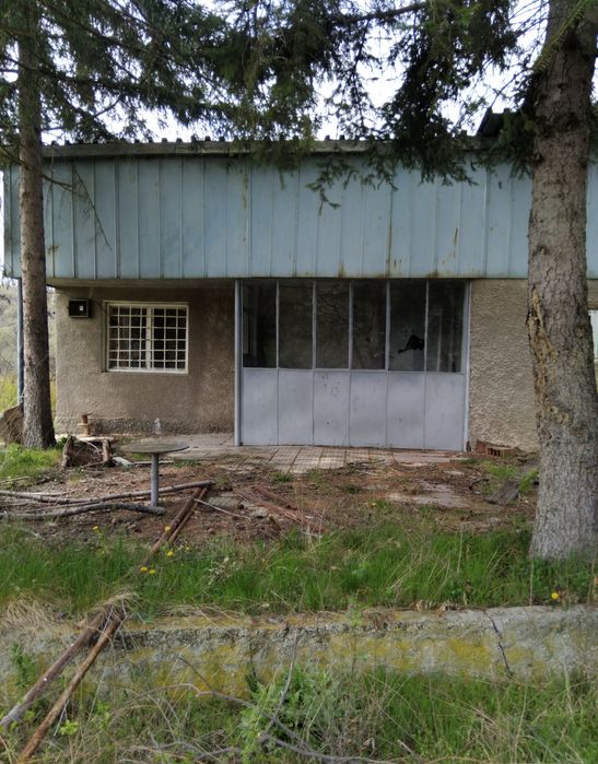 Продава къща в с.Дяково