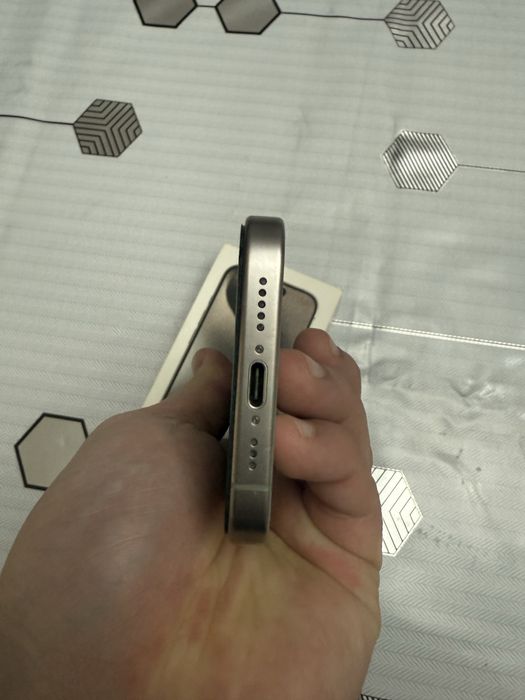 Iphone 15 Pro 330000 к срочнаа