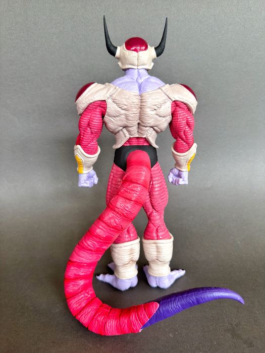 Friza Dragon ball Z figurina colectie