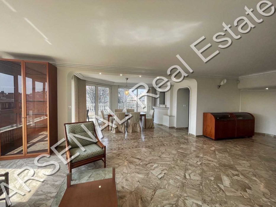 Продава се Многостаен апартамент в София, Лозенец - 318 кв.м за 2406 €/кв.м - Снимка #3