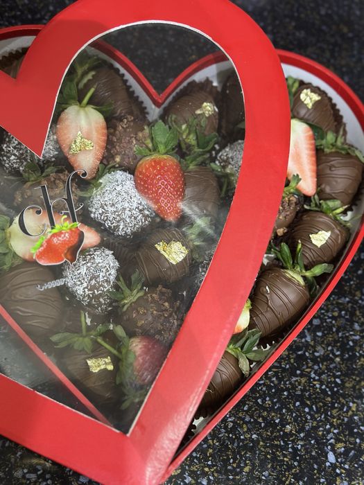 клубника в шоколаде