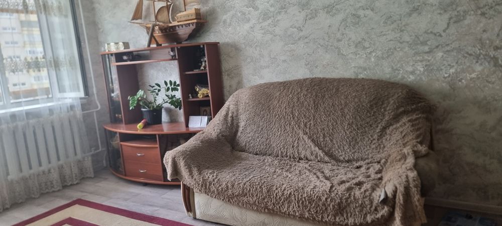 Продам квартиру 4х комнатную