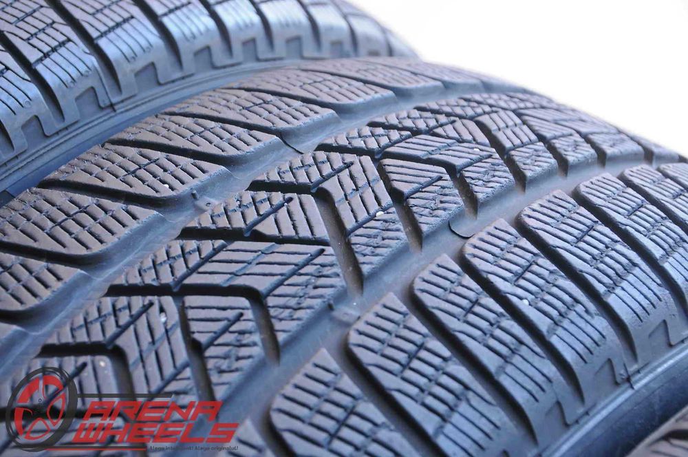 Anvelope Iarna 19 inch Pirelli Scorpion Winter 235/55 R19 Runflat