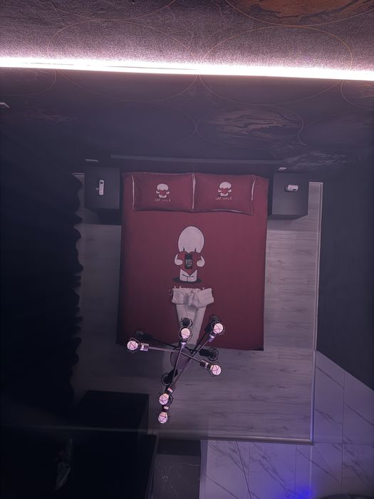 Camera cu JACUZZI si leduri