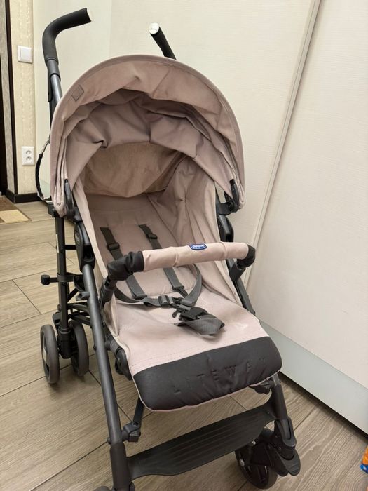Детская коляска Chicco