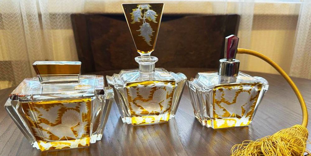 Богемия,будуарный набор флаконов и шкатулка