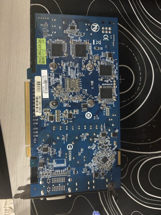 Radeon HD 6770 на запчасти