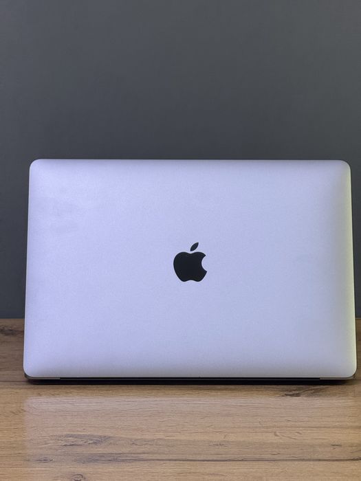 MacBook Air M1 8/256 GB 13' | Mobile Zone