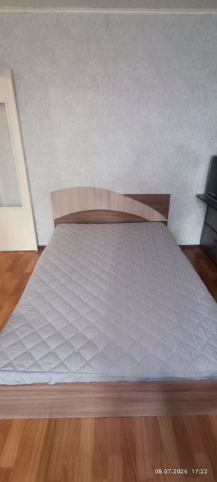 Продаю Кровать , полуторка 140*200