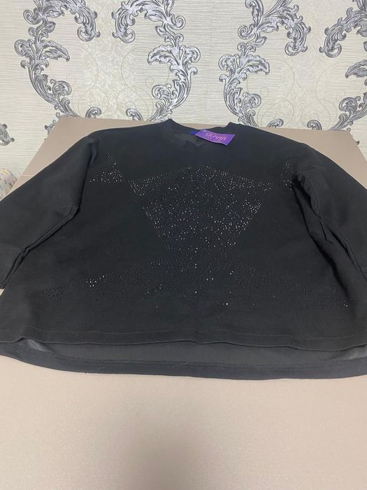 Женский костюм  продажа