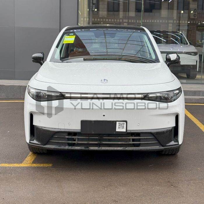 Leapmotr C16 model 2026