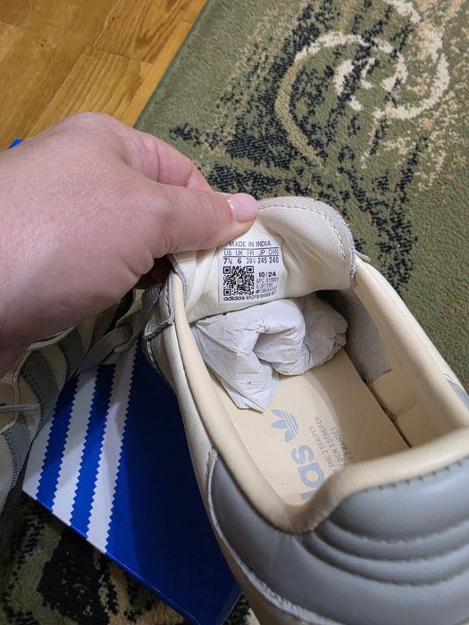 Adidas SAMBA 39 crem cu gri talpa maro
