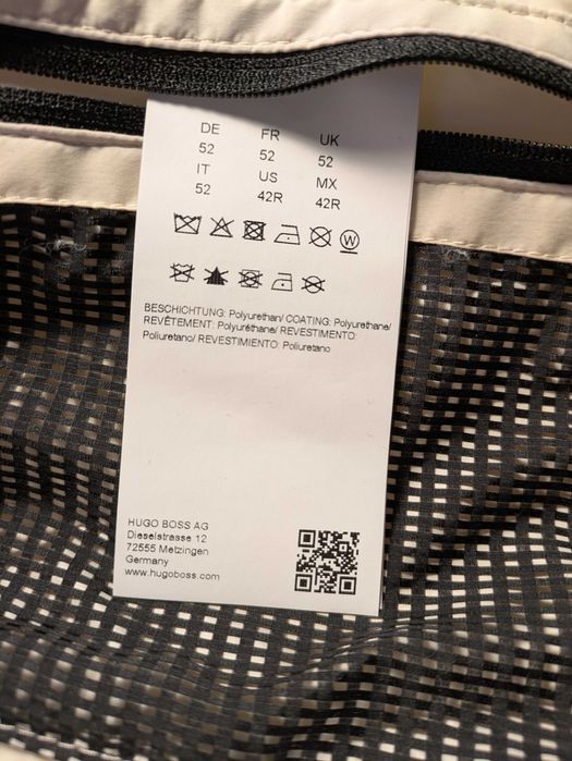 Мъжки елек BOSS Cashton с качулка