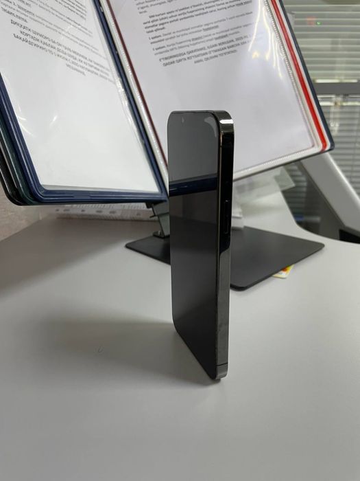 Продам айфон 13 про макс