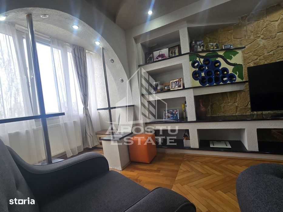 Apartament 3 camere decomandat, etaj 4/4 negociabil