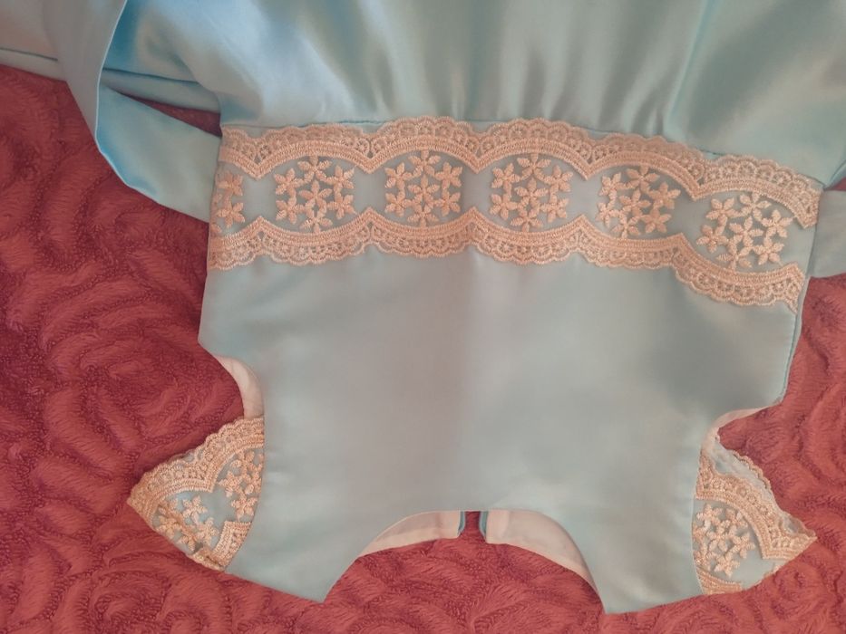 Платье на девочку 7-8 лет