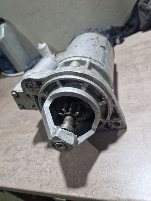 Electromotor 24v , 9 dinti