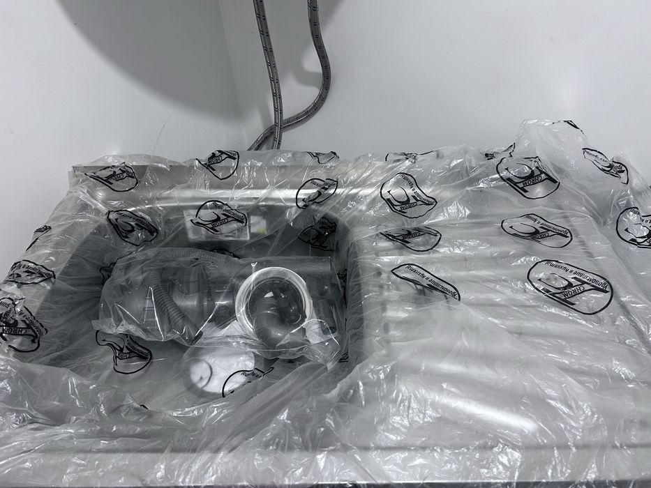 НОВА!Кухня “ЗЕНИТ”- Неразопаковани кашони