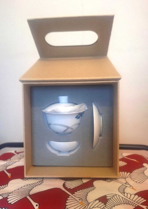 Порцеланов сервиз за чай или кафе