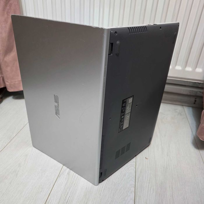 Laptop Asus x509m