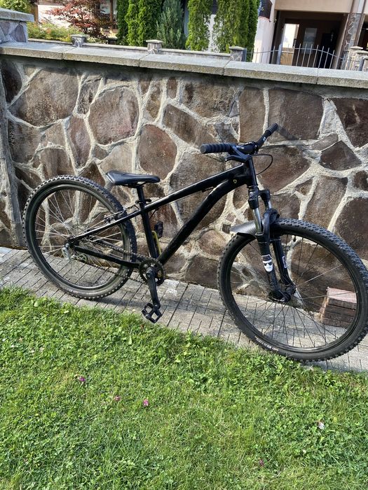 Bicicleta dirt jumper custom