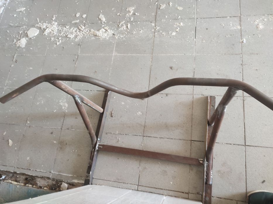 Продам турник самодельный