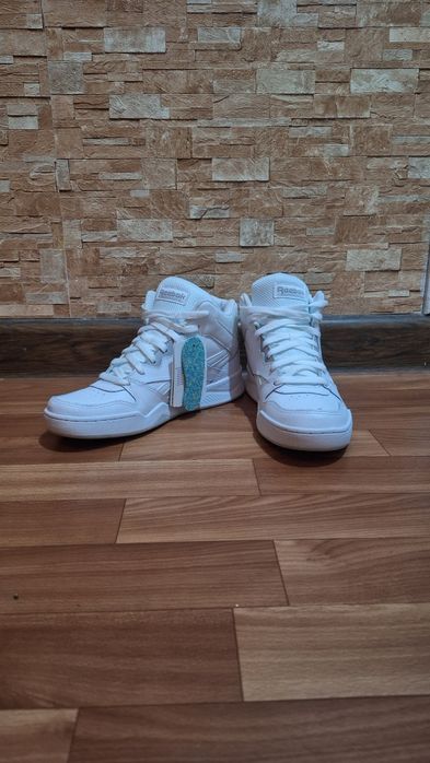 Продается красовки. Новые.