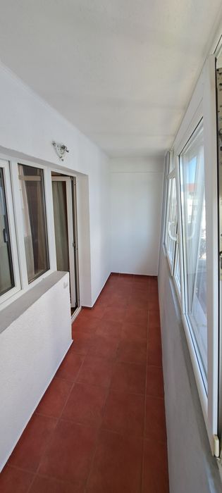 Apartament 2 camere, decomandat, etaj 4/5 Complex Rezidențial Poienița, lângă Liceul Unirea