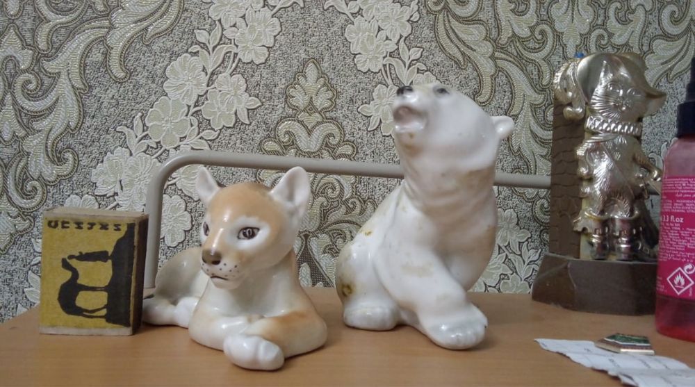 Статуэтки продам