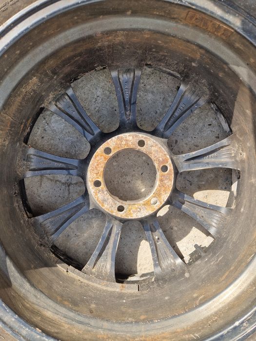 Roti Mitsubishi L200 2010 R20