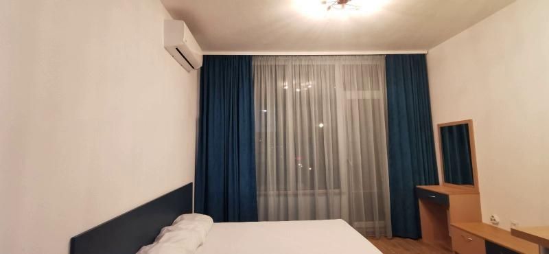 Дава се под наем Едностаен апартамент в София, Надежда 1 - 40 кв.м за 525 € - Снимка #2