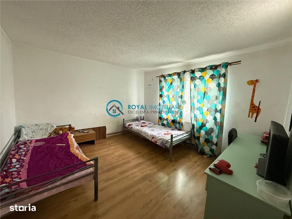 Royal Imobiliare - Vanzare Vila zona Paulesti