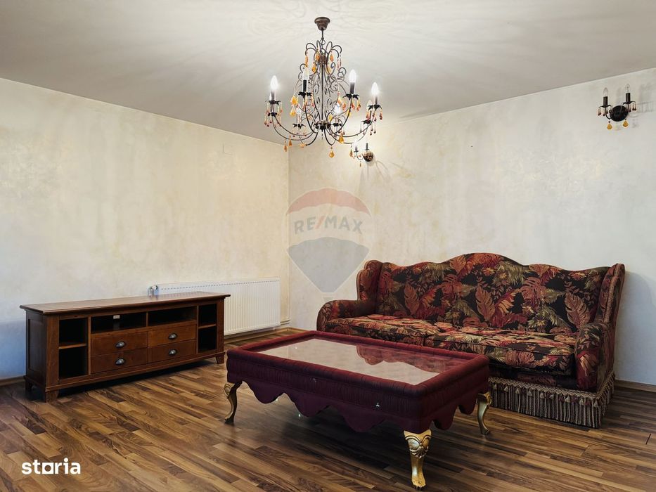 Casă de închiriat | 4 camere | Teren 530 mp | Otopeni