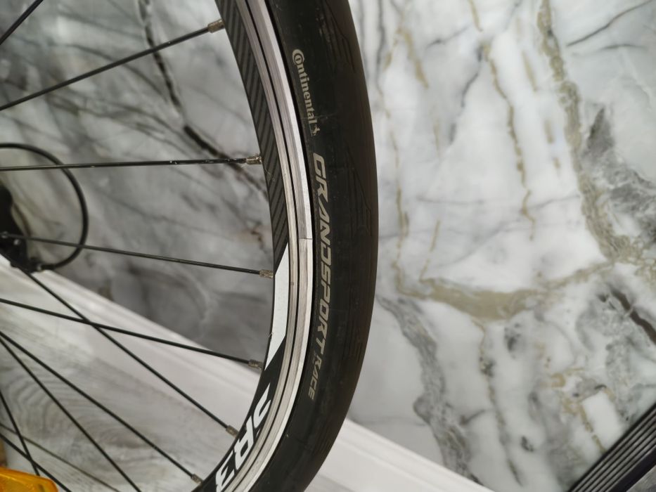велосипед Giant contend 1